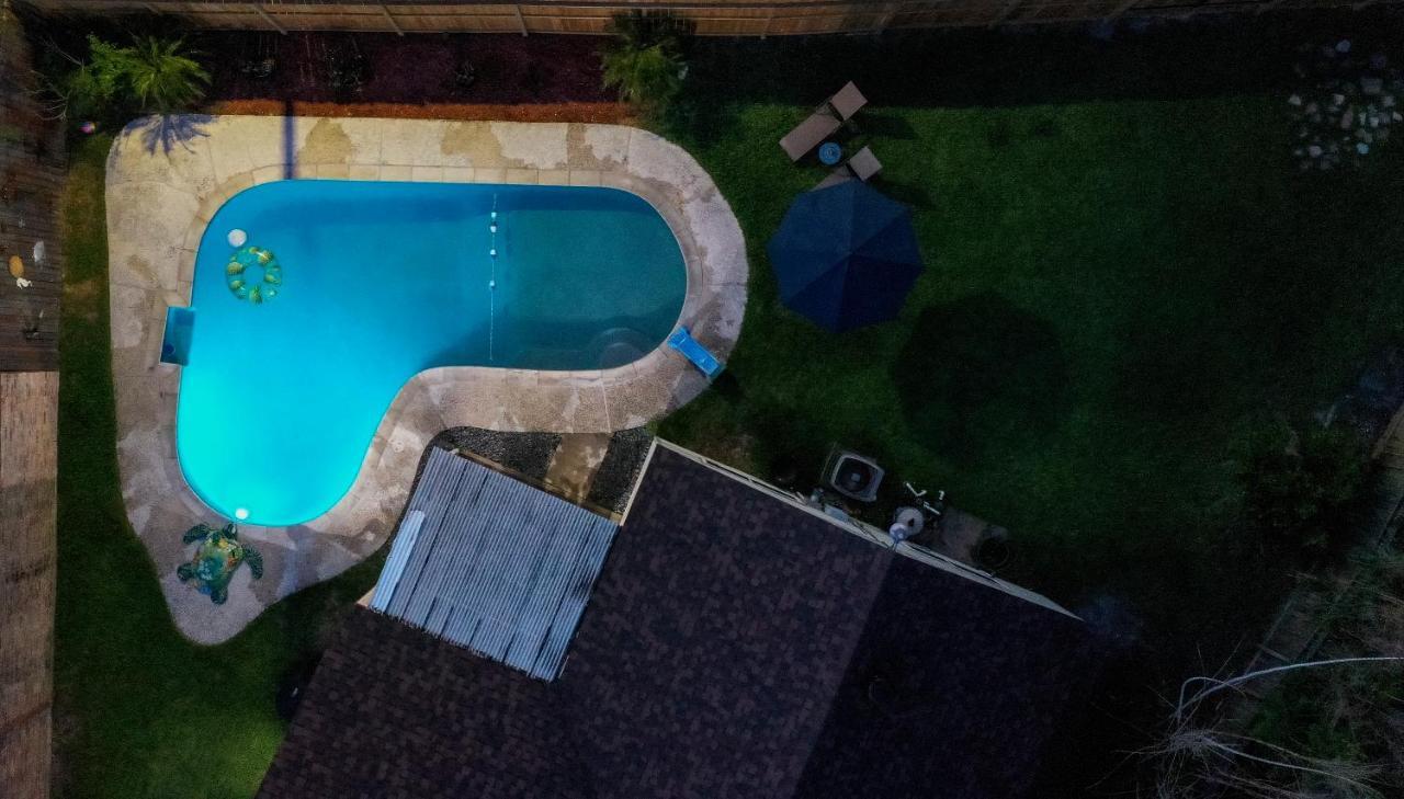 1976Houstongem Luminous Pvtpool & Hottub Dt20Mins For Lrg Families 6Beds 2Bath Villa ภายนอก รูปภาพ