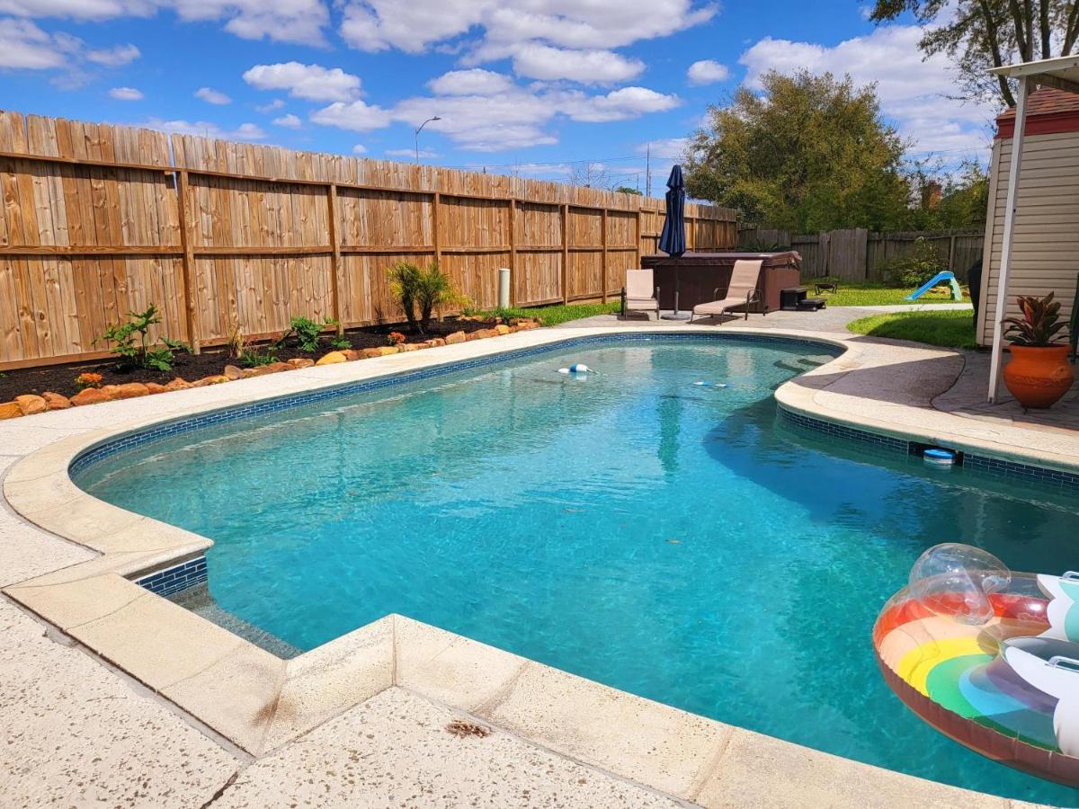 1976Houstongem Luminous Pvtpool & Hottub Dt20Mins For Lrg Families 6Beds 2Bath Villa ภายนอก รูปภาพ