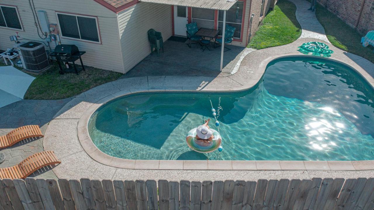 1976Houstongem Luminous Pvtpool & Hottub Dt20Mins For Lrg Families 6Beds 2Bath Villa ภายนอก รูปภาพ