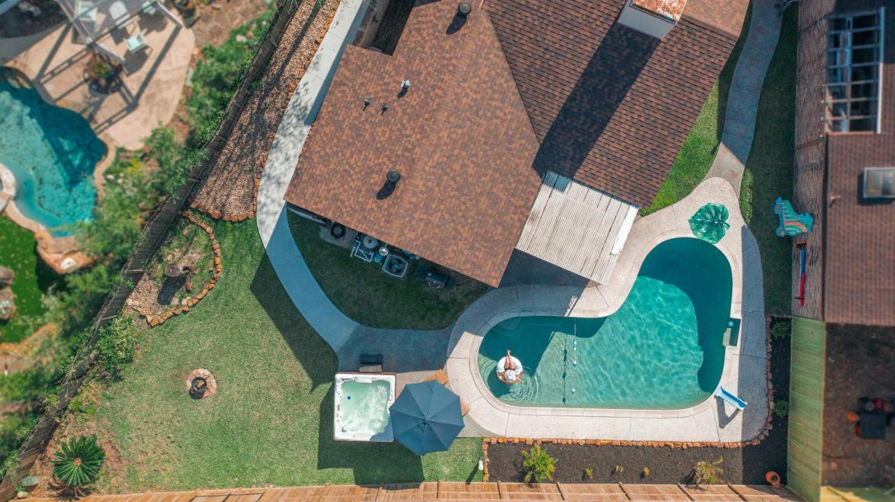 1976Houstongem Luminous Pvtpool & Hottub Dt20Mins For Lrg Families 6Beds 2Bath Villa ภายนอก รูปภาพ